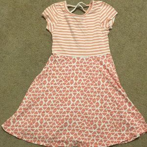 Girls dress